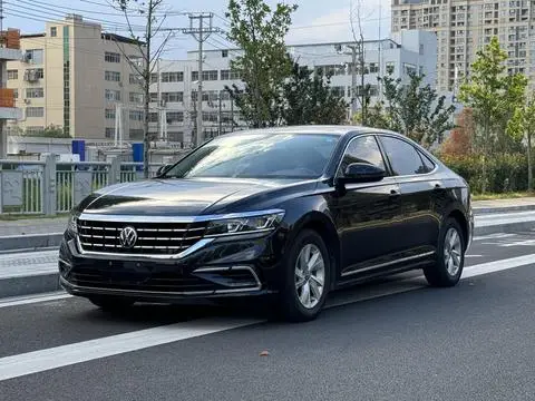 Volkswagen Passat 2021