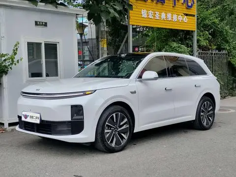 Li L6 2025