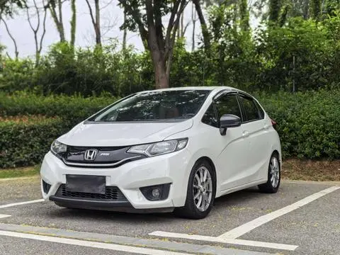 Honda Fit 2016 — фото 1