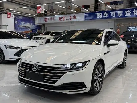 Volkswagen CC 2020 — фото 1