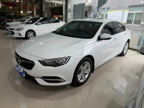 Buick Regal 2017 — фото 1