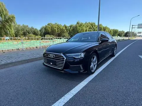 Audi A6L 2019 — фото 1
