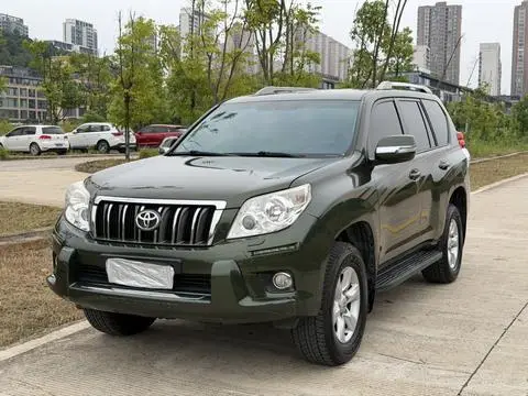 Toyota Prado 2013 — фото 1