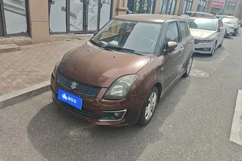 Suzuki 雨燕 2013
