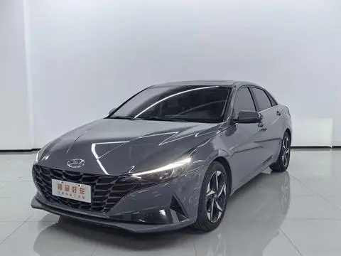 Hyundai Elantra 2021