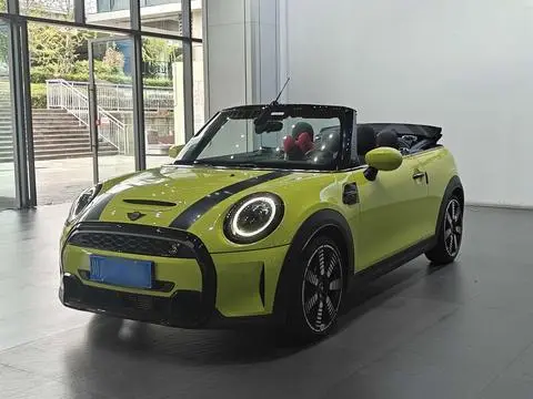 MINI MINI 2022