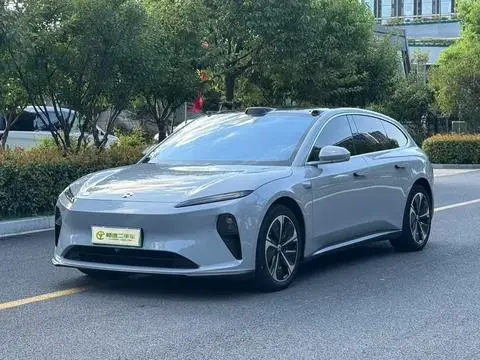 NIO ET5T 2023
