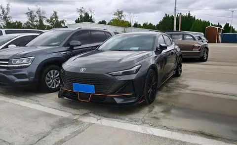 Changan UNI-V 2023
