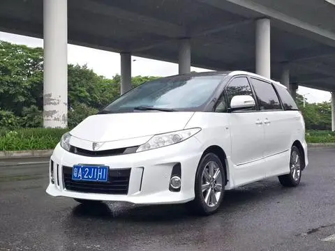 Toyota 普瑞维亚 2012