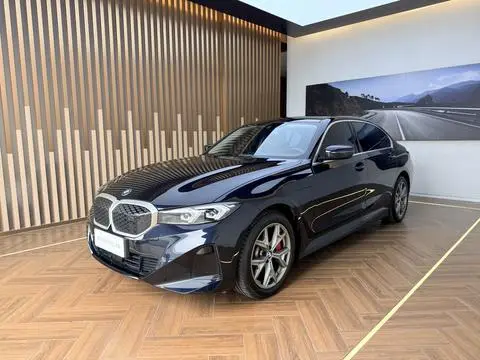 BMW i3 2025