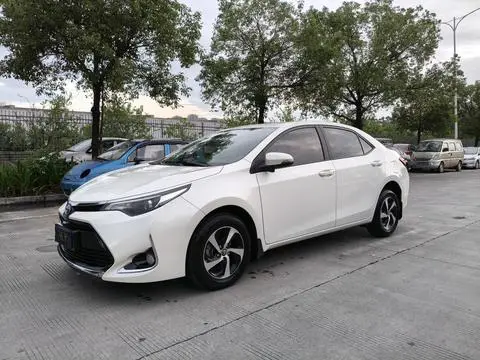 Toyota 雷凌 2017