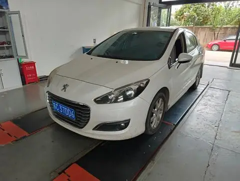 Peugeot 308 2014