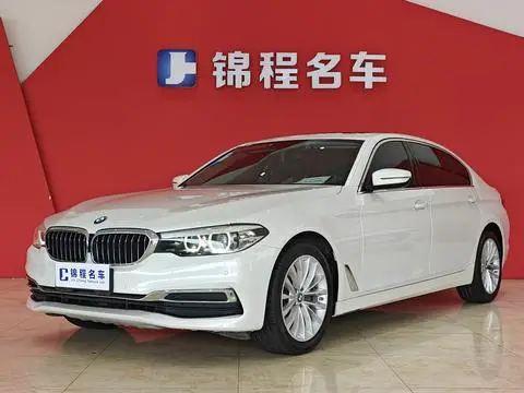 BMW 5 Series 2020 — фото 1