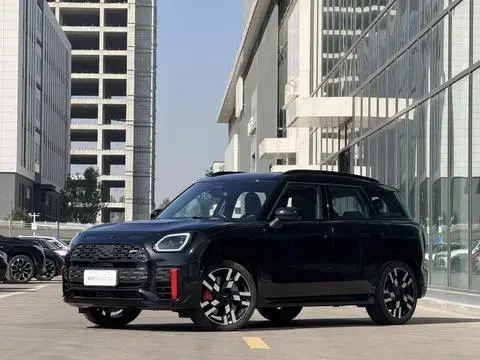 MINI JCW COUNTRYMAN 2024