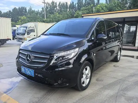 Mercedes-Benz 威霆 2020
