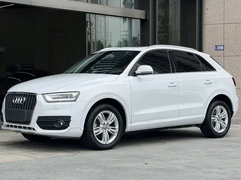 Audi Q3 2015 — фото 1