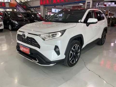 Toyota RAV4 2021