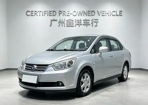 Venucia D50 2013
