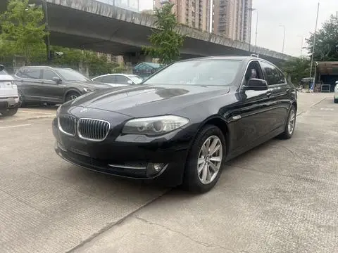 BMW 5 Series 2013 — фото 1