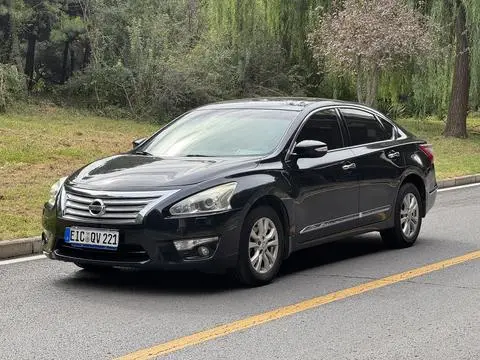 Nissan Teana 2013