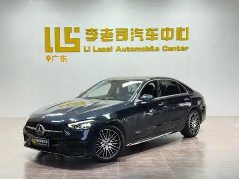 Mercedes-Benz C-Class 2024