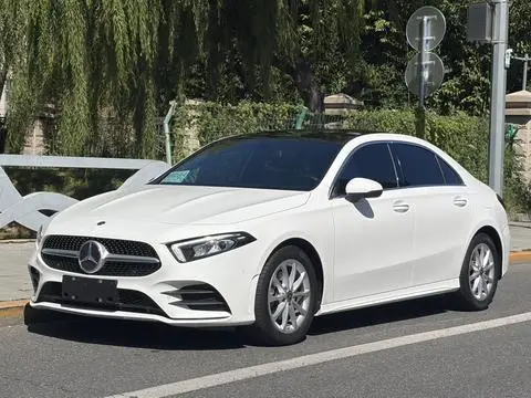 Mercedes-Benz A-Class 2021 — фото 1