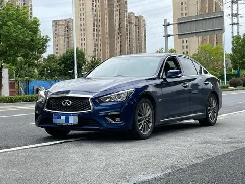 Infiniti Q50L 2021