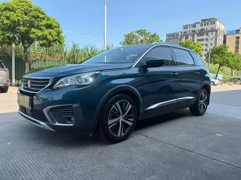 Peugeot 5008 2017
