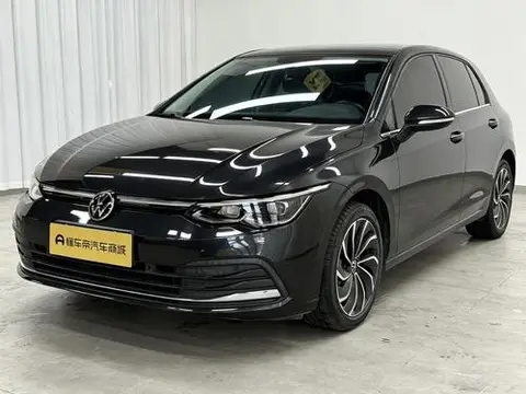 Volkswagen Golf 2021