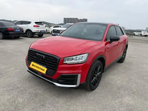 Audi Q2L 2018