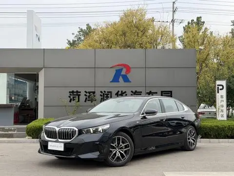 BMW i5 2025