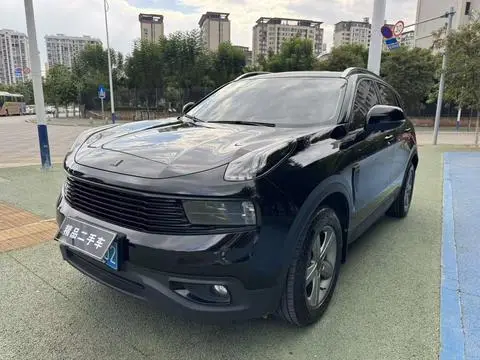 Lynk & Co 01 2019