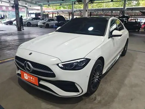 Mercedes-Benz C-Class 2024