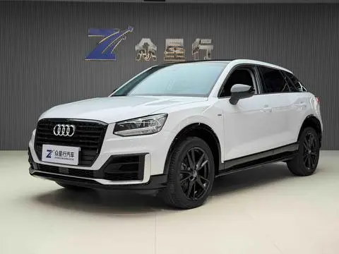 Audi Q2L 2018