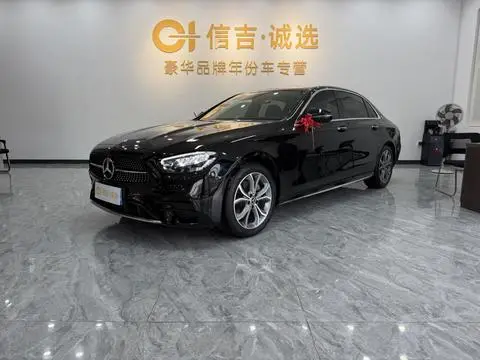 Mercedes-Benz E-Class 2021