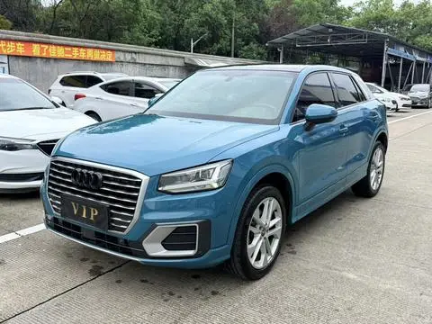 Audi Q2L 2018