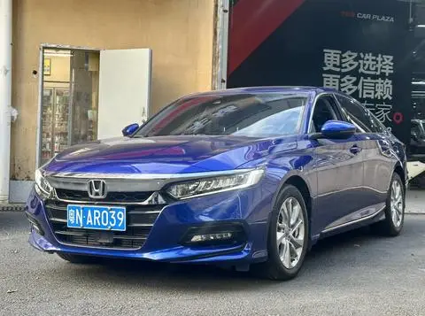 Honda Accord 2018 — фото 1