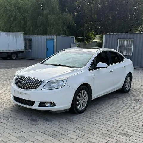 Buick Excelle GT 2013 — фото 1