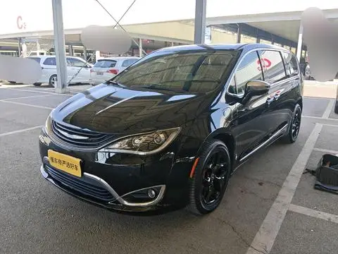 Chrysler Grand CaravanPHEV 2018