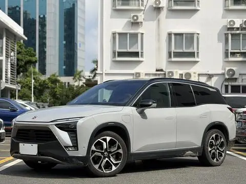 NIO ES8 2020