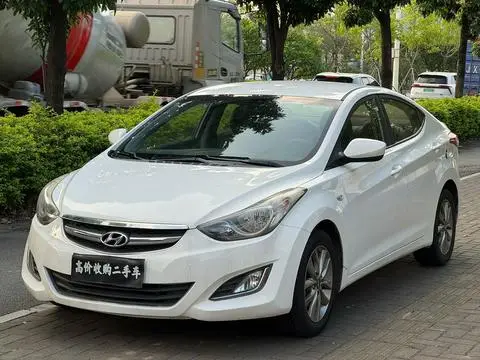Hyundai Elantra Langdong 2015 — фото 1