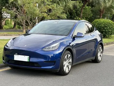 Tesla Model Y 2022 — фото 1