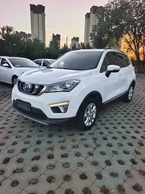 Changan CS15 2016
