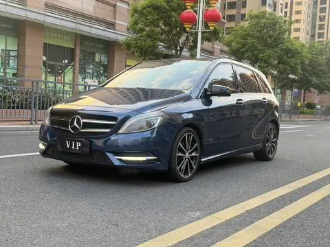 Mercedes-Benz B-Class 2012