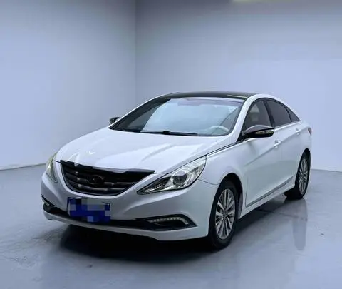 Hyundai 索纳塔八 2011
