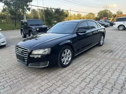 Audi A8 2012