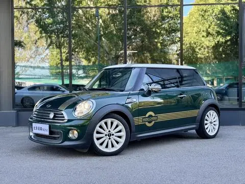 MINI MINI 2012