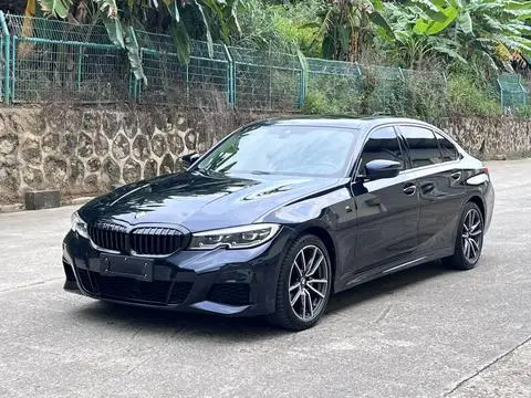 BMW 3 Series 2021