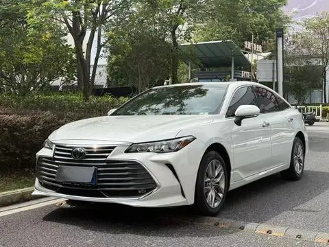 Toyota 亚洲龙 2021
