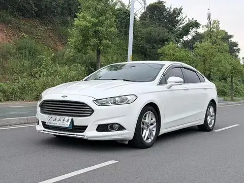 Ford 蒙迪欧 2013 — фото 1